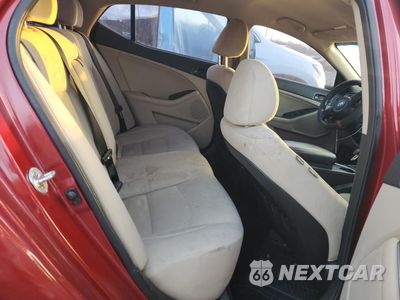 Zdjęcie 10 z 12 samochodu: 2015 KIA OPTIMA LX VIN:5XXGM4A71FG459518 - miniatura