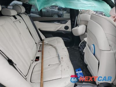 Zdjęcie 11 z 13 samochodu: 2018 BMW X5 SDRIVE35I VIN:5UXKR2C56J0Z15260 - miniatura