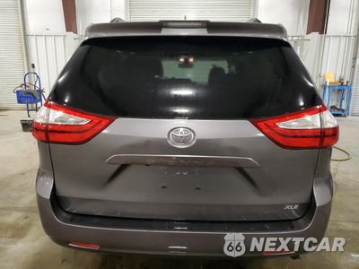 Zdjęcie 6 z 14 samochodu: 2018 TOYOTA SIENNA XLE VIN:5TDYZ3DCXJS912261 - miniatura