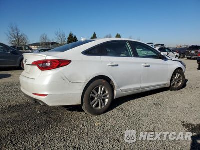 Trzecie zdjęcie samochodu z tyłu: 2016 HYUNDAI SONATA SE VIN:5NPE24AF9GH295638 - miniatura