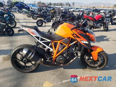 2015 KTM 1290 SUPER DUKE R VBKV39402FM917758 - główne zdjęcie licytacji z USA - miniatura