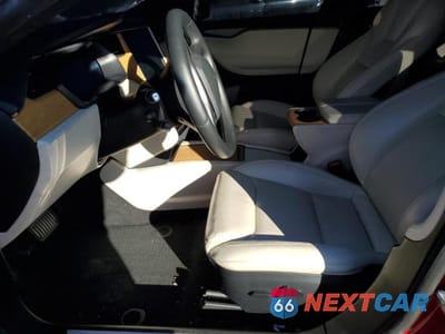 Zdjęcie 7 z 12 samochodu: 2020 TESLA MODEL S VIN:5YJSA1E24LF391469 - miniatura