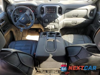 Zdjęcie 8 z 12 samochodu: 2024 CHEVROLET SILVERADO K2500 CUSTOM VIN:1GC4YMEY4RF180500 - miniatura