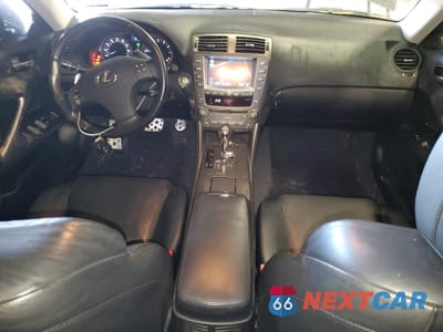 Zdjęcie 8 z 14 samochodu: 2006 LEXUS IS 350 VIN:JTHBE262665002389 - miniatura