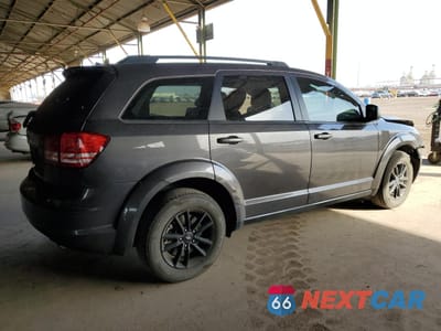 Trzecie zdjęcie samochodu z tyłu: 2020 DODGE JOURNEY SE VIN:3C4PDCAB7LT242263 - miniatura