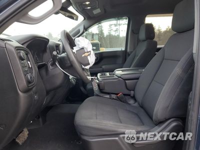 Zdjęcie 7 z 15 samochodu: 2020 CHEVROLET SILVERADO K1500 CUSTOM VIN:1GCPYBEK7LZ181031 - miniatura