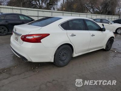 Trzecie zdjęcie samochodu z tyłu: 2017 NISSAN ALTIMA 2.5 VIN:1N4AL3AP5HN331489 - miniatura