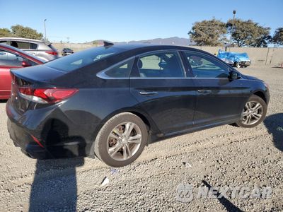 Trzecie zdjęcie samochodu z tyłu: 2018 HYUNDAI SONATA SPORT VIN:5NPE34AF5JH630348 - miniatura