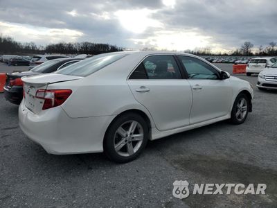 Trzecie zdjęcie samochodu z tyłu: 2014 TOYOTA CAMRY L VIN:4T1BF1FK3EU400426 - miniatura
