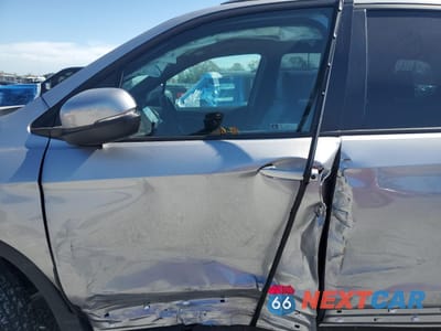 Zdjęcie 7 z 14 samochodu: 2023 HONDA PASSPORT EXL VIN:5FNYF8H54PB040111 - miniatura