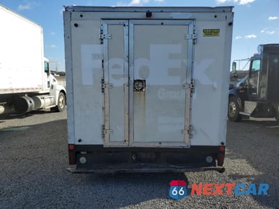 Zdjęcie 6 z 15 samochodu: 2016 FORD ECONOLINE E350 SUPER DUTY CUTAWAY VAN VIN:1FDWE3FL1GDC39439 - miniatura