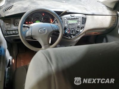 Zdjęcie 8 z 13 samochodu: 2004 MAZDA MPV WAGON VIN:JM3LW28A940500661 - miniatura