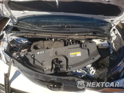 Zdjęcie 13 z 15 samochodu: 2022 TOYOTA SIENNA LE VIN:5TDKRKEC4NS101172 - miniatura
