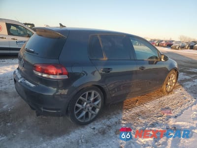 Trzecie zdjęcie samochodu z tyłu: 2013 VOLKSWAGEN GTI VIN:WVWHD7AJ8DW140629 - miniatura