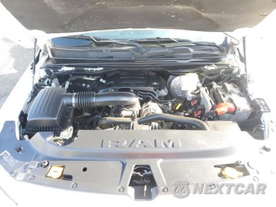 Zdjęcie 13 z 15 samochodu: 2020 RAM 1500 LARAMIE VIN:1C6SRFJT9LN287055 - miniatura