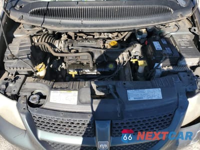 Zdjęcie 13 z 14 samochodu: 2002 DODGE GRAND CARAVAN SPORT VIN:1B4GP44332B641119 - miniatura