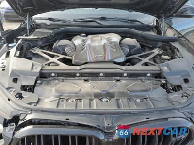 Zdjęcie 12 z 15 samochodu: 2022 BMW X6 M VIN:5YMCY0C04N9K70845 - miniatura