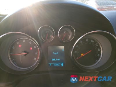 Zdjęcie 9 z 16 samochodu: 2011 BUICK REGAL CXL VIN:W04GS5EC2B1040189 - miniatura