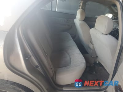 Zdjęcie 10 z 12 samochodu: 2003 BUICK CENTURY CUSTOM VIN:2G4WS52J631273441 - miniatura