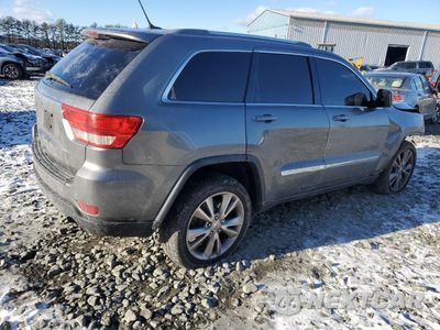 Trzecie zdjęcie samochodu z tyłu: 2012 JEEP GRAND CHEROKEE LAREDO VIN:1C4RJFAG8CC289506 - miniatura