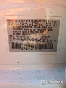 Zdjęcie 12 z 12 samochodu: 2017 NISSAN SENTRA S VIN:3N1AB7AP5HY231757 - miniatura