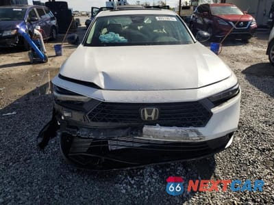 Piąte zdjęcie samochodu w środku: 2025 HONDA ACCORD SE VIN:1HGCY1F48SA000817 - miniatura