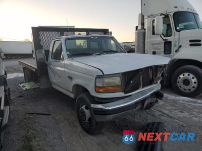 Czwarte zdjęcie samochodu z boku: 1997 FORD F350 VIN:3FEKF37F6VMA30196 - miniatura