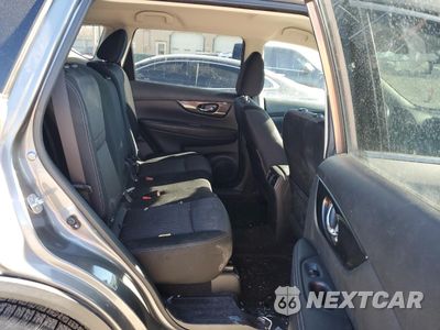 Zdjęcie 11 z 15 samochodu: 2017 NISSAN ROGUE S VIN:JN8AT2MV9HW271228 - miniatura