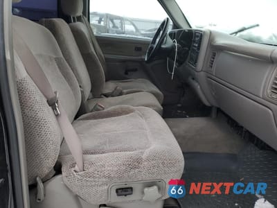 Zdjęcie 10 z 14 samochodu: 1999 CHEVROLET SILVERADO C1500 VIN:1GCEC14T0XZ174633 - miniatura