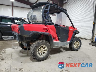 Czwarte zdjęcie samochodu z boku: 2014 CAN-AM COMMANDER 1000 XT VIN:3JBKKHP17EJ000408 - miniatura