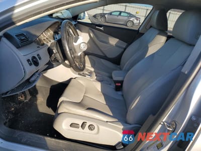 Zdjęcie 7 z 14 samochodu: 2009 VOLKSWAGEN PASSAT TURBO VIN:WVWJK73C69P022229 - miniatura