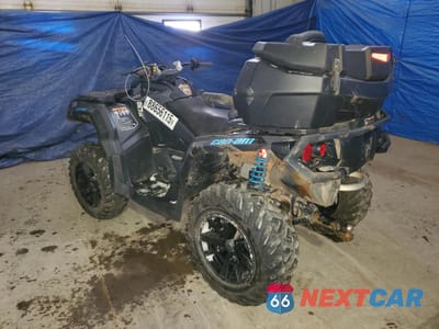 Trzecie zdjęcie samochodu z tyłu: 2021 CAN-AM OUTLANDER MAX XT 850 VIN:3JBLPAU45MJ003706 - miniatura