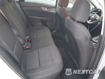 Zdjęcie 11 z 15 samochodu: 2020 KIA FORTE FE VIN:3KPF24AD1LE260531 - miniatura