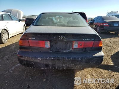 Zdjęcie 6 z 12 samochodu: 2000 TOYOTA CAMRY CE VIN:4T1BG22K8YU936575 - miniatura
