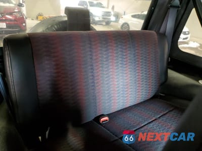 Zdjęcie 10 z 12 samochodu: 1997 JEEP WRANGLER / TJ SPORT VIN:1J4FY19S8VP545479 - miniatura