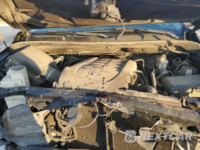 Zdjęcie 12 z 14 samochodu: 2017 TOYOTA TUNDRA CREWMAX SR5 VIN:5TFDW5F10HX636501 - miniatura