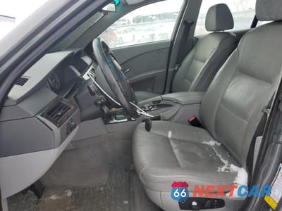 Zdjęcie 7 z 15 samochodu: 2006 BMW 530 XI VIN:WBANF73596CG69671 - miniatura
