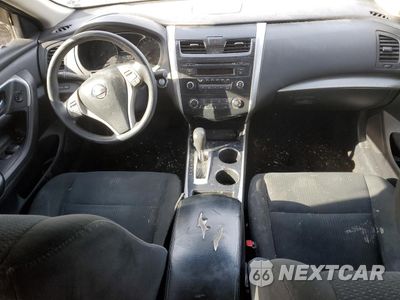 Zdjęcie 8 z 14 samochodu: 2015 NISSAN ALTIMA 2.5 VIN:1N4AL3AP4FN913130 - miniatura