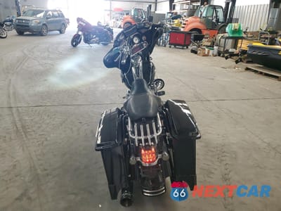 Czwarte zdjęcie samochodu z boku: 2008 HARLEY-DAVIDSON FLHX VIN:1HD1KB4378Y669277 - miniatura