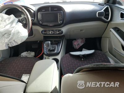 Zdjęcie 8 z 12 samochodu: 2022 KIA SOUL LX VIN:KNDJ23AU4N7166179 - miniatura