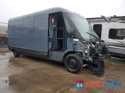 Czwarte zdjęcie samochodu z boku: 2024 RIVIAN EDV 700 VIN:7FCEHEB24RN022295 - miniatura