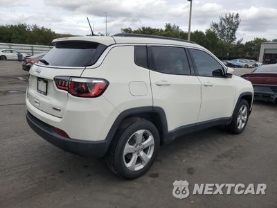 Trzecie zdjęcie samochodu z tyłu: 2019 JEEP COMPASS LATITUDE VIN:3C4NJCBB3KT699410 - miniatura