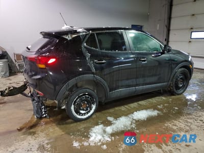 Trzecie zdjęcie samochodu z tyłu: 2025 BUICK ENCORE GX PREFERRED VIN:KL4AMBSL2SB061900 - miniatura