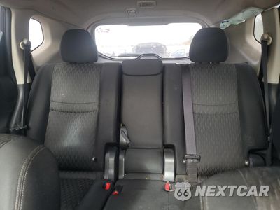 Zdjęcie 10 z 15 samochodu: 2017 NISSAN ROGUE S VIN:JN8AT2MV6HW254466 - miniatura