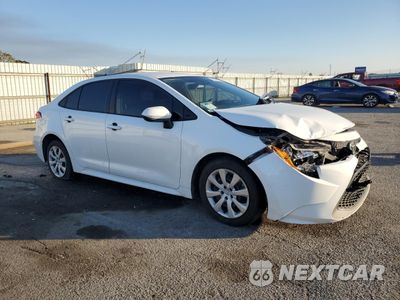 Czwarte zdjęcie samochodu z boku: 2021 TOYOTA COROLLA LE VIN:5YFEPMAEXMP245614 - miniatura