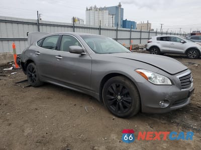 Czwarte zdjęcie samochodu z boku: 2012 INFINITI M56 X VIN:JN1AY1AR4CM580353 - miniatura