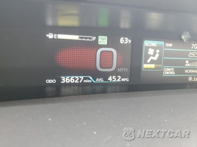 Zdjęcie 9 z 12 samochodu: 2019 TOYOTA PRIUS VIN:JTDL9RFU2K3007857 - miniatura