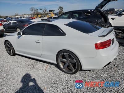 Drugie zdjęcie samochodu z przodu: 2014 AUDI RS5 VIN:WUAC6AFR4EA900556 - miniatura