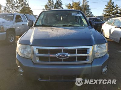 Piąte zdjęcie samochodu w środku: 2011 FORD ESCAPE XLT VIN:1FMCU0D7XBKB83208 - miniatura
