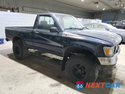 Czwarte zdjęcie samochodu z boku: 1994 TOYOTA PICKUP 1/2 TON SHORT WHEELBASE DX VIN:4TARN01P3RZ278626 - miniatura
